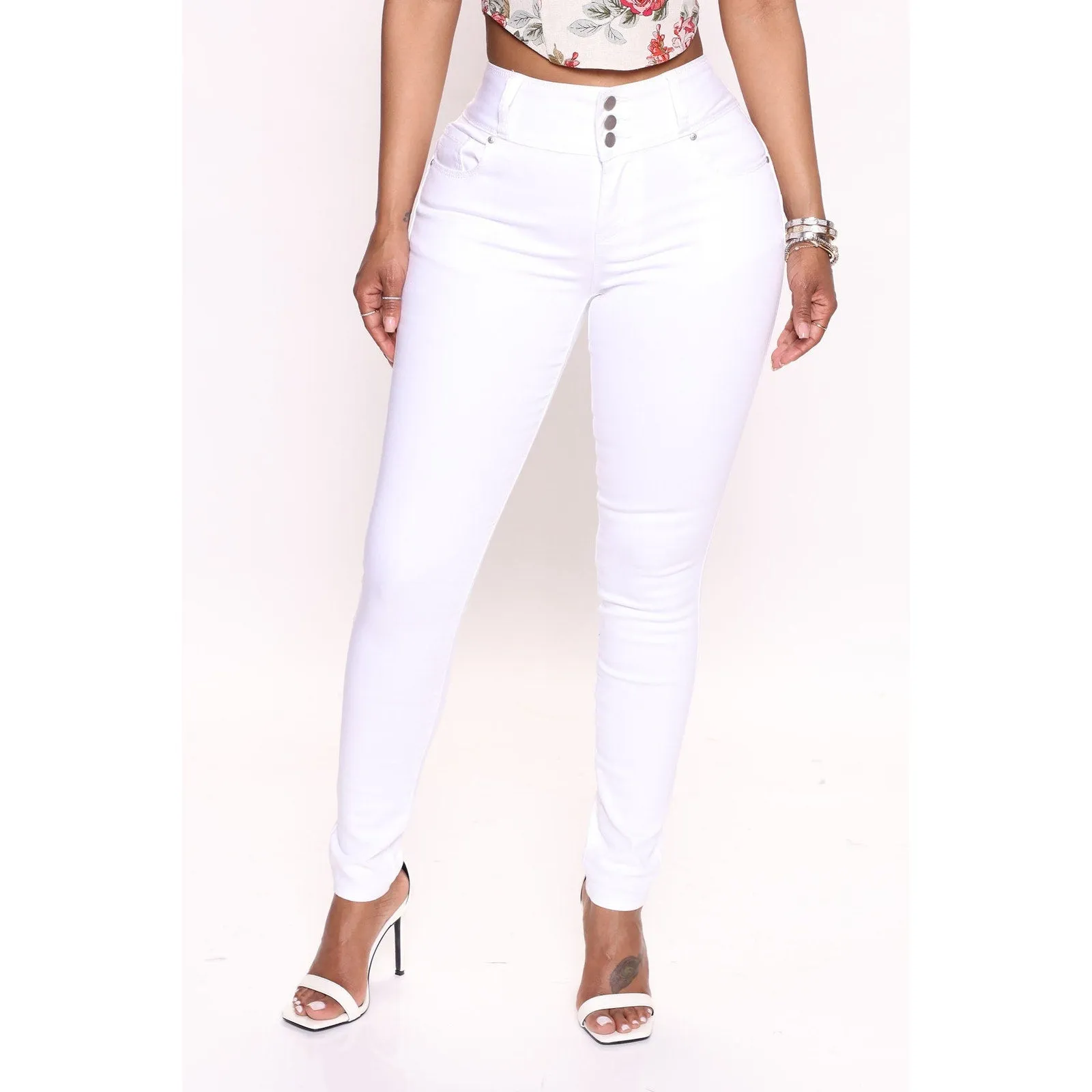 0 Fashion Nova BBL Jeans Booty Lifting Butt Skinny Jeans