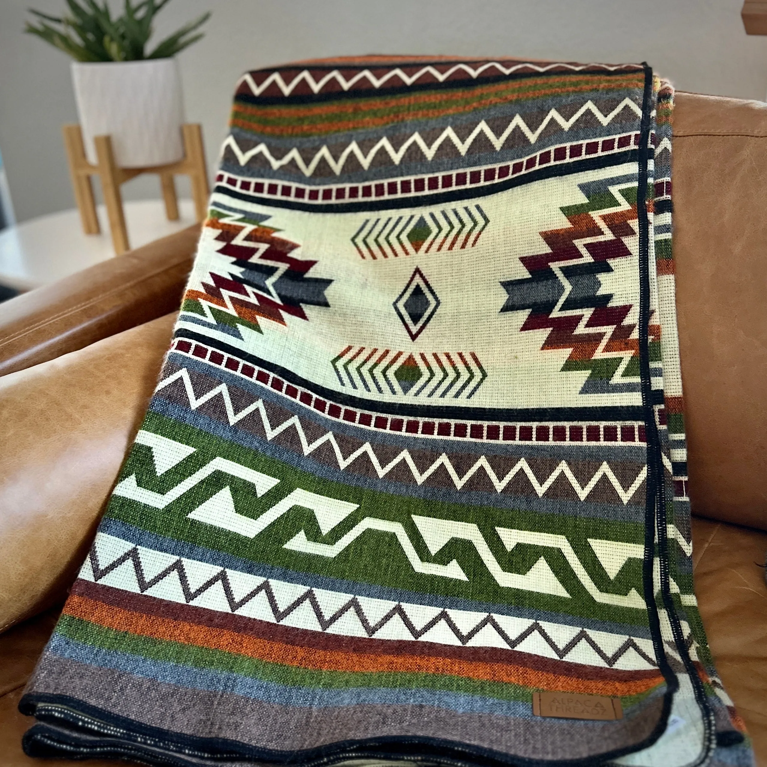 Andean Alpaca Wool Blanket - Retro