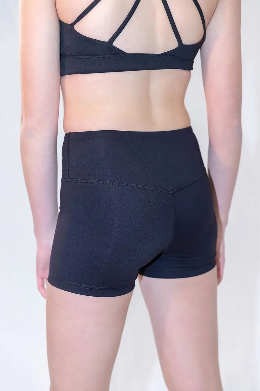 BLACK ELITE BOOTY SHORTS
