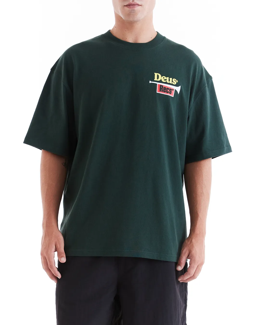 BRASSWORKS TEE - TREK GREEN