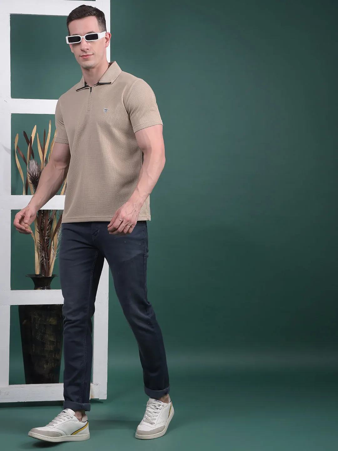 COBB SOLID SAND BROWN POLO NECK ZIPPER T-SHIRT