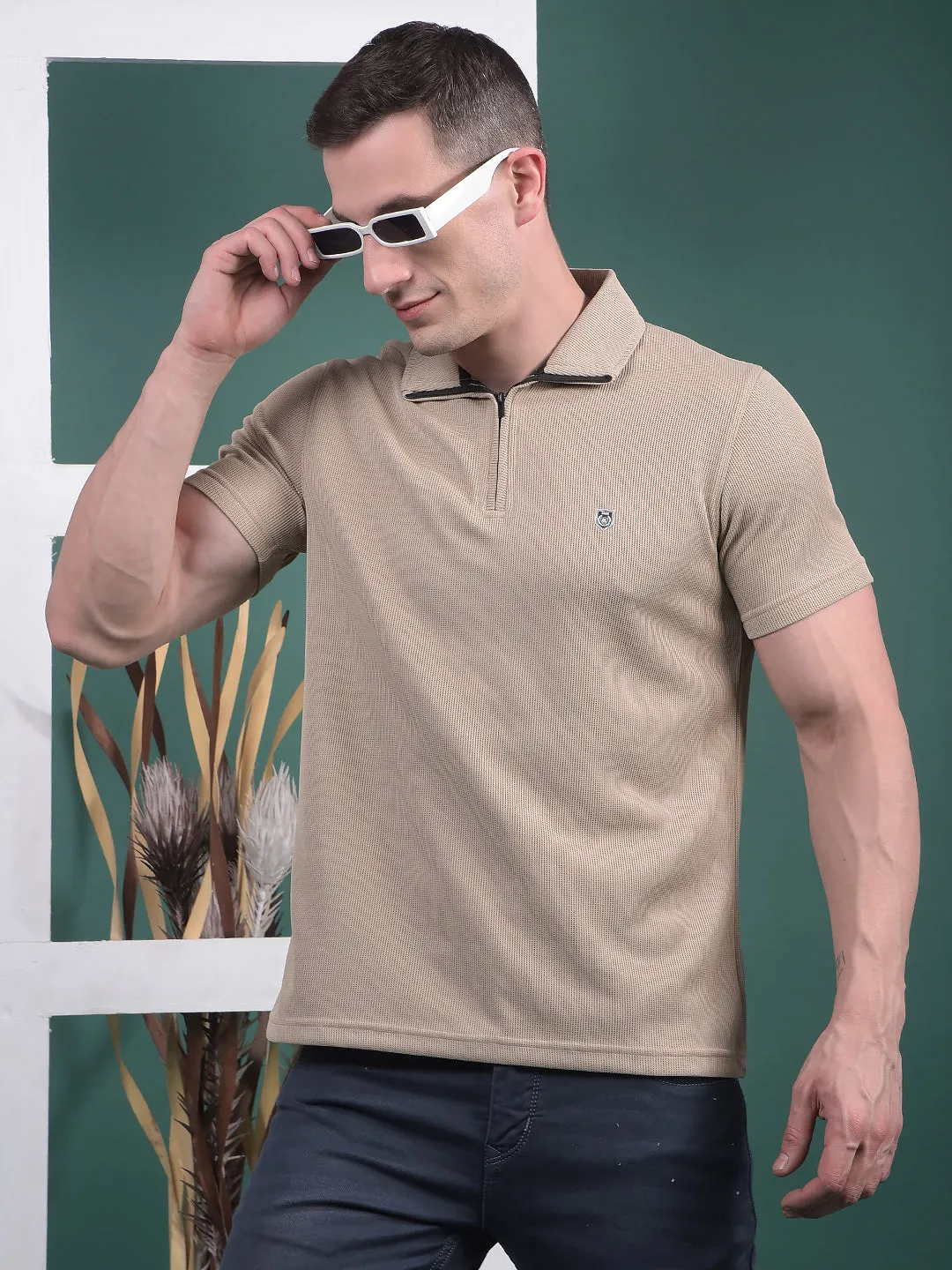 COBB SOLID SAND BROWN POLO NECK ZIPPER T-SHIRT