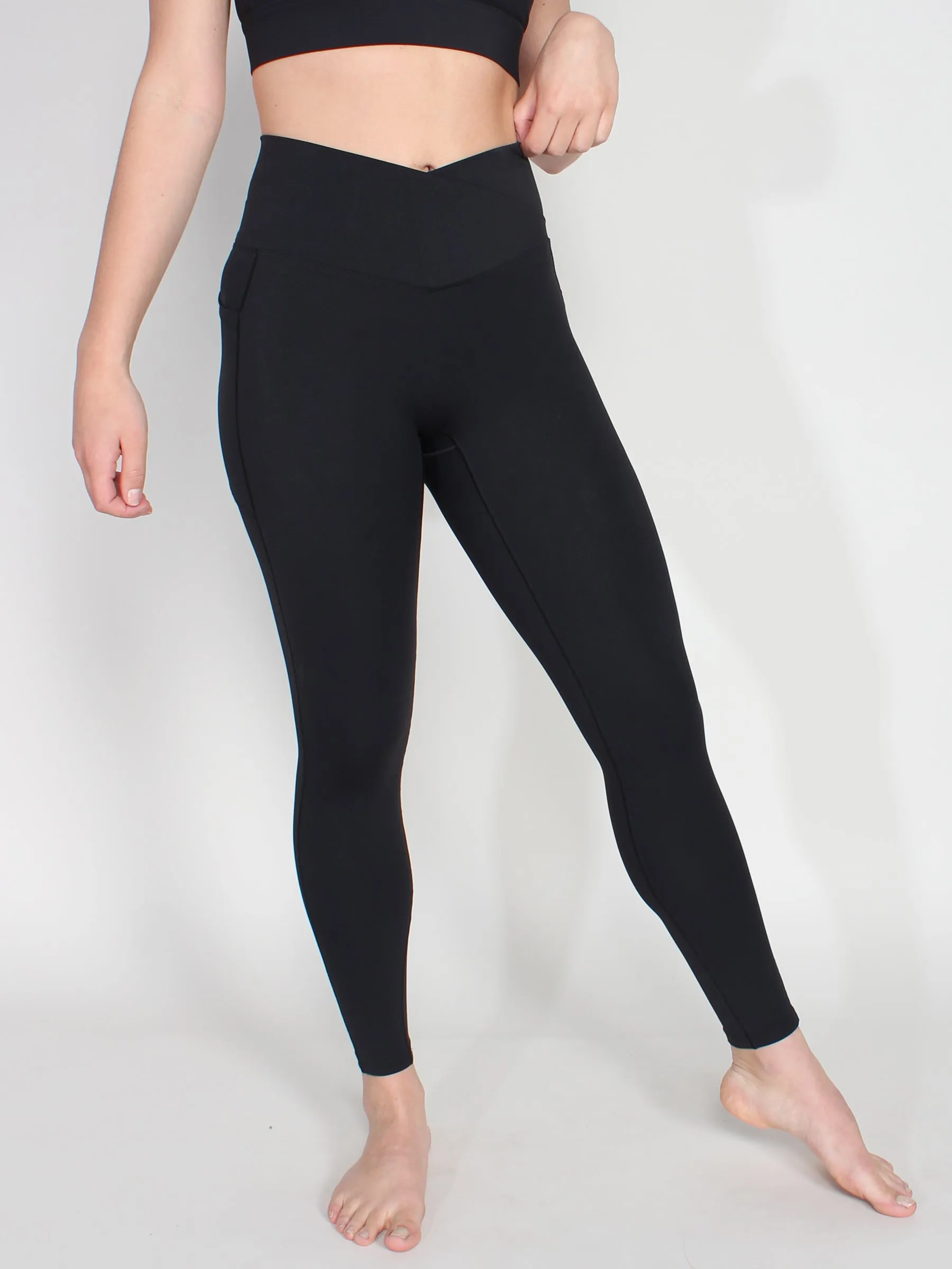 Crisscross high waist tights - black
