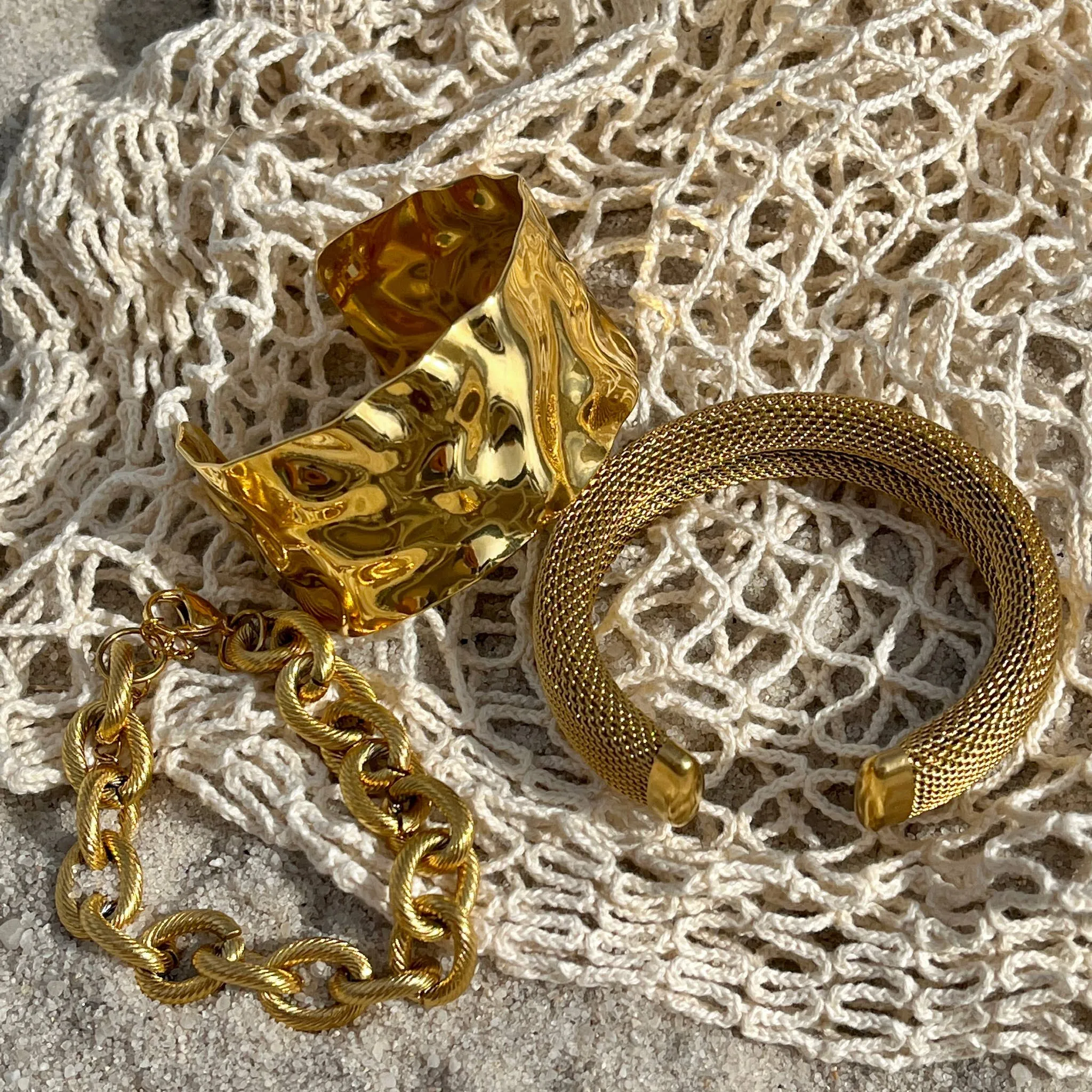 Ellie Vail Water Resistant Jewelry- Stevie Chunky Chain Link Bracelet