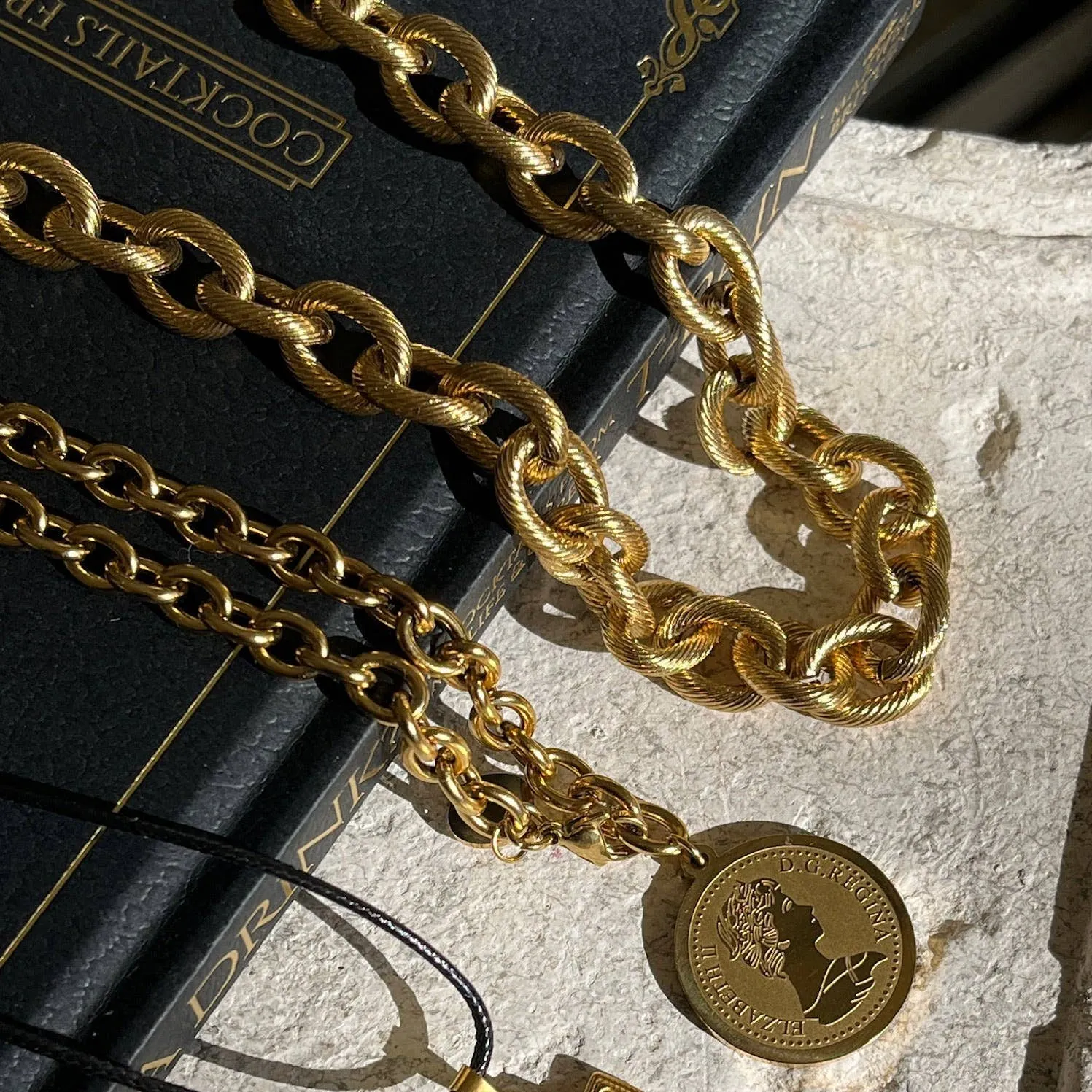 Ellie Vail Water Resistant Jewelry - Stevie Chunky Chain Link Necklace