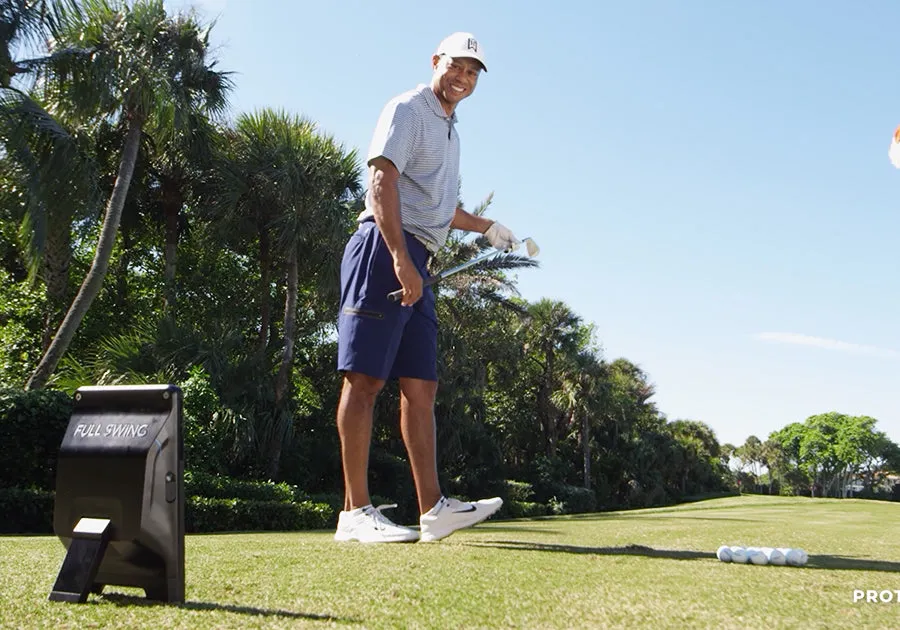Full Swing KIT Retractable Screen Golf Simulator Package