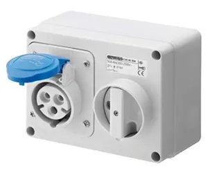 Gewiss GW66015 Horizontal Interlocked Socket Outlet, IP44, 6 Reference, 2P E Pole, 200V-250V, 32 A, 50 Hz/60 Hz, Blue