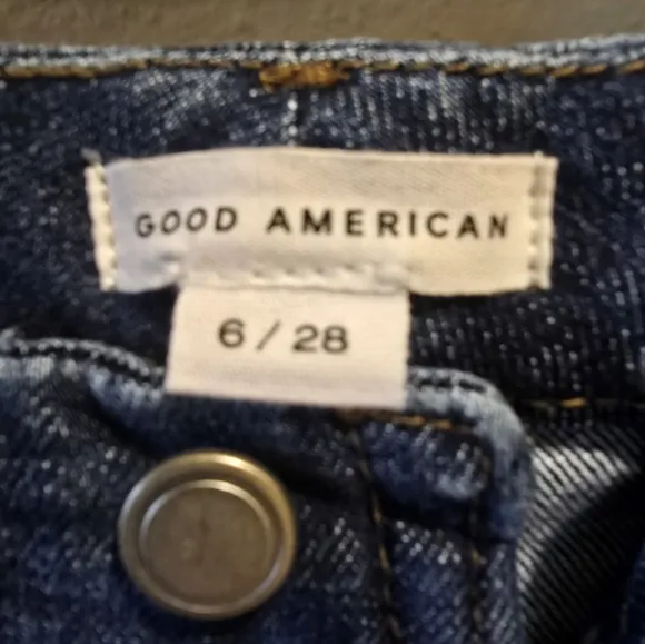 Good American - Good Classic Straight Jeans Indigo 207 Sz 28 NWT