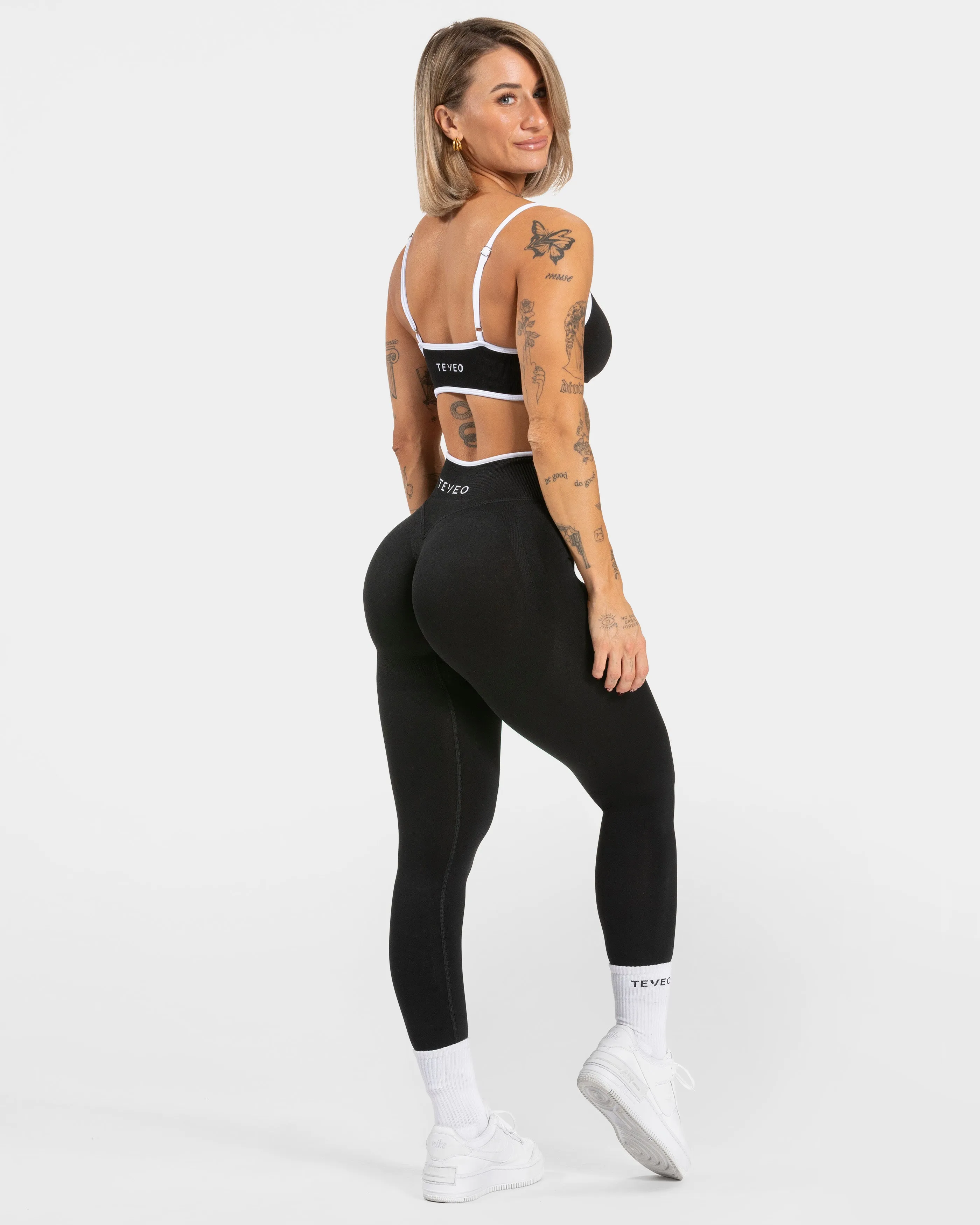 Ignite Sculpt Scrunch Leggings "Schwarz"