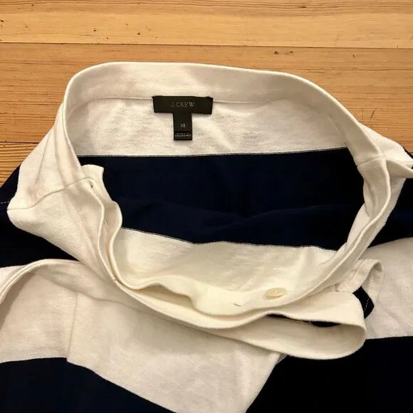 J. Crew rugby knit wrap skirt Navy/ Ivory. Size XS.