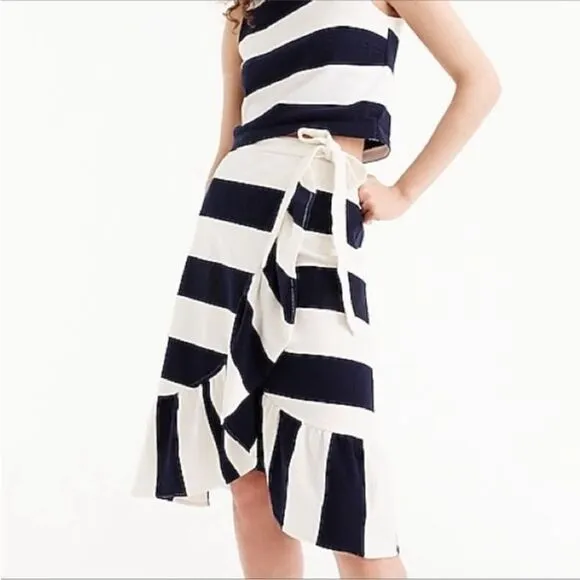 J. Crew rugby knit wrap skirt Navy/ Ivory. Size XS.