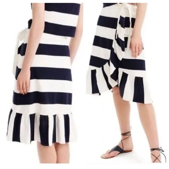 J. Crew rugby knit wrap skirt Navy/ Ivory. Size XS.