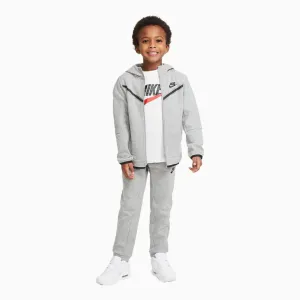 Kid's Sportswear Tech Fleece Outfit