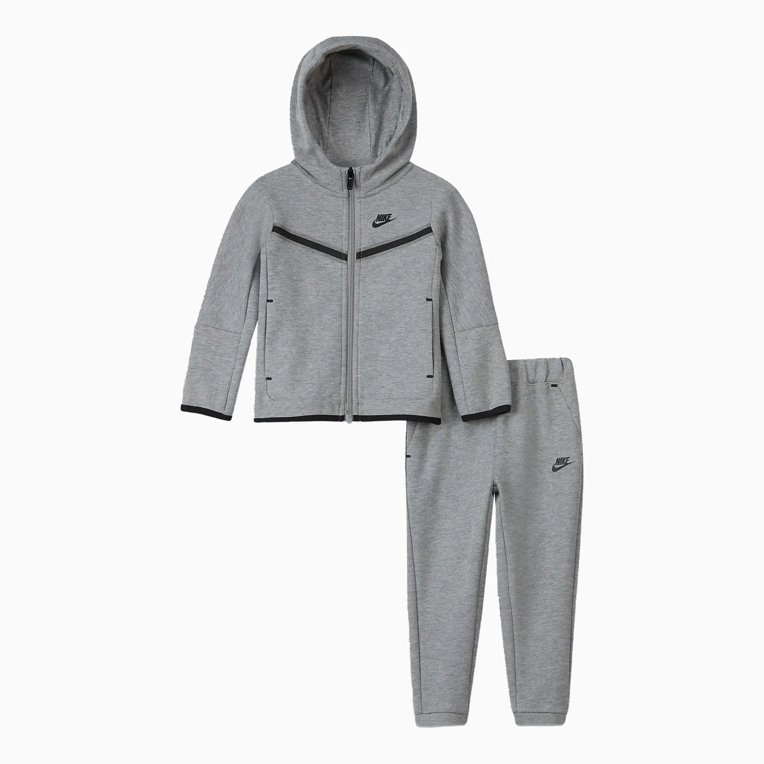 Kid's Sportswear Tech Fleece Outfit