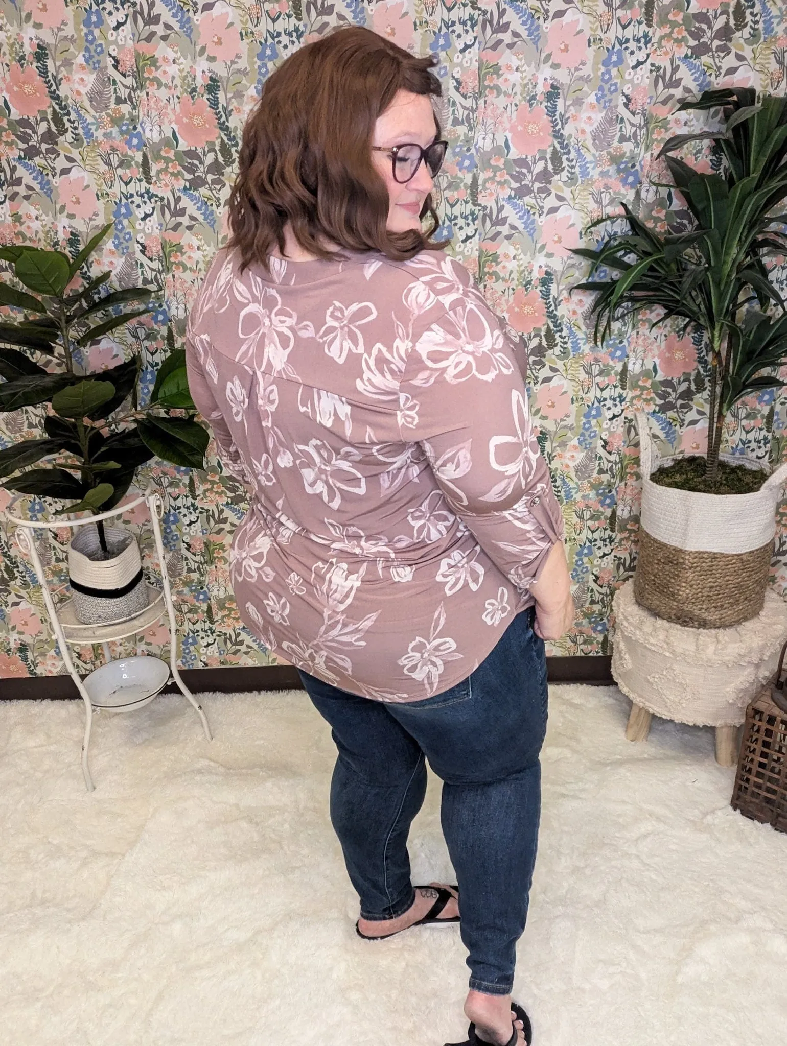 Linnea Drawn Floral 3/4 Sleeve Gabby Top (2 colors)