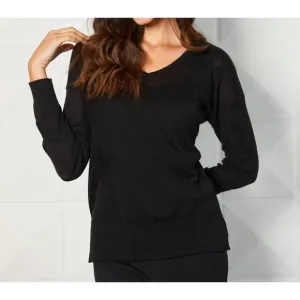 NEW FRENCH KYSS lightweight v-neck star top in black