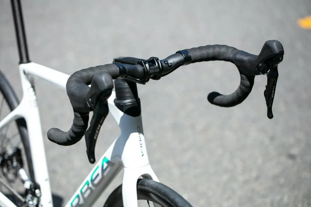 Orbea 2022 Orca M30 Disc Brake Road Bike - Carbon Fibre