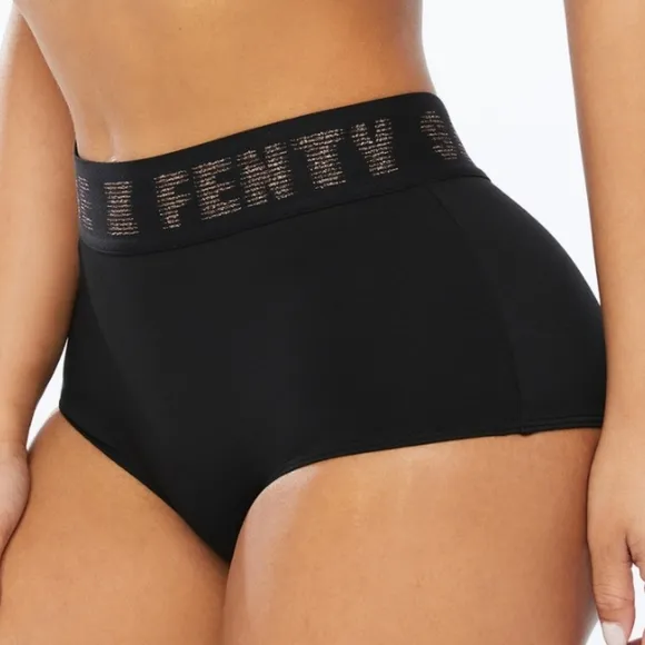 🌟SAVAGE X FENTY BY RHIANNA 2-PACK BOOTY SHORT SIZE M