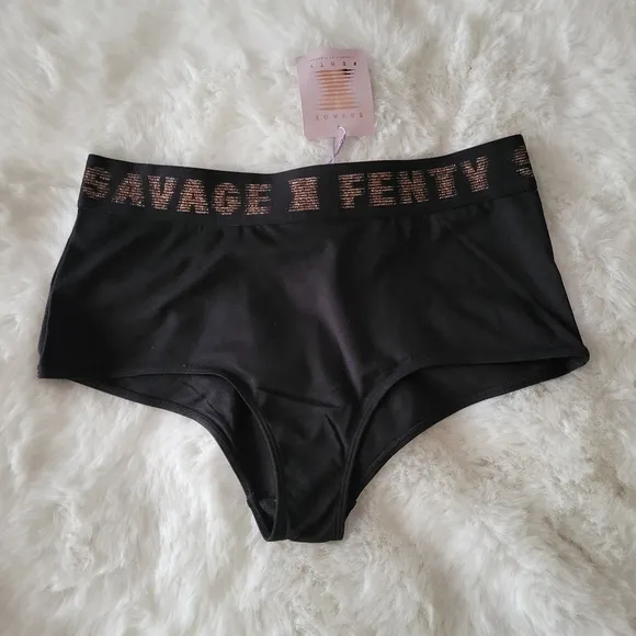 🌟SAVAGE X FENTY BY RHIANNA 2-PACK BOOTY SHORT SIZE M