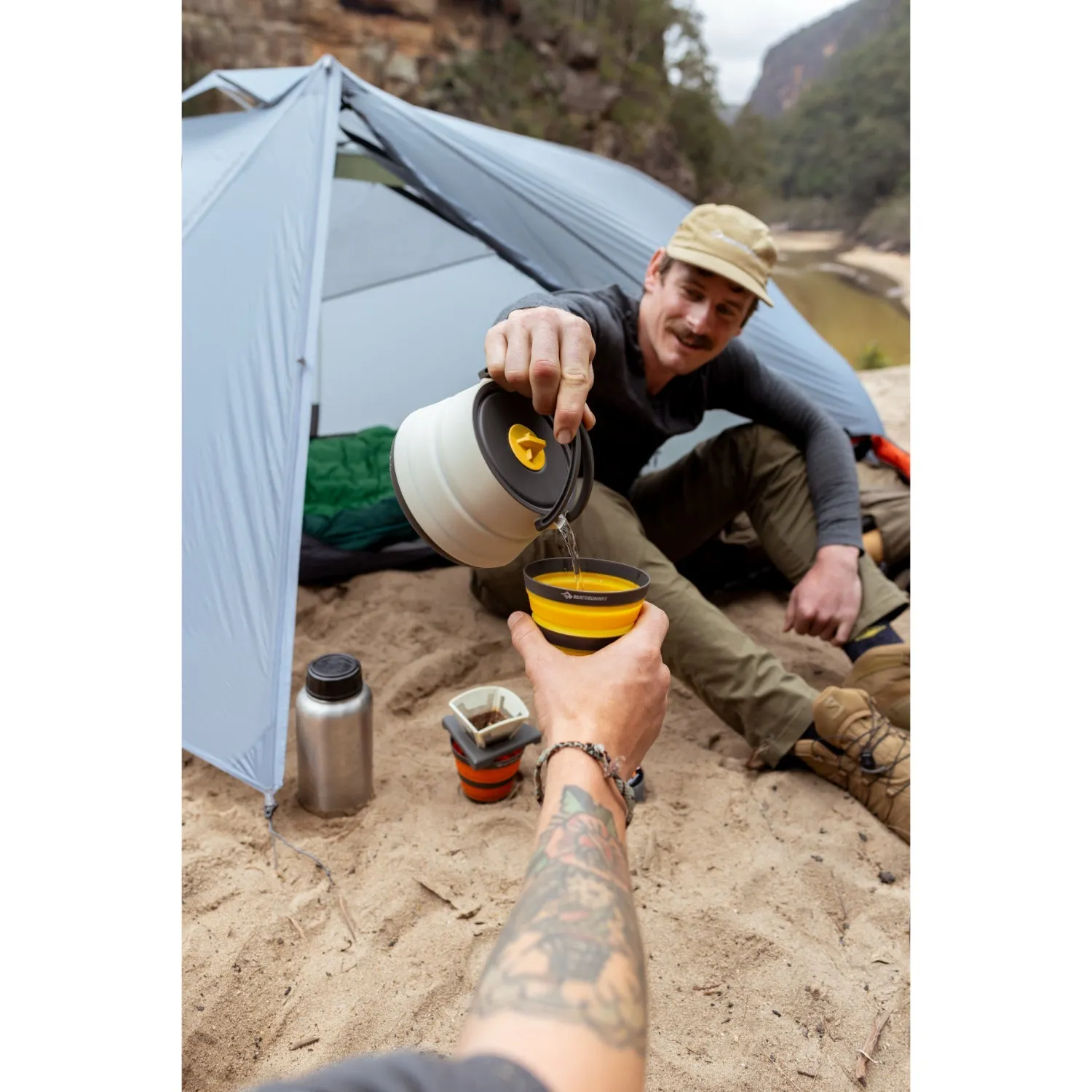 Sea to Summit Frontier Ultralight Collapsible Dinnerware Set (2 Person 6 Piece)