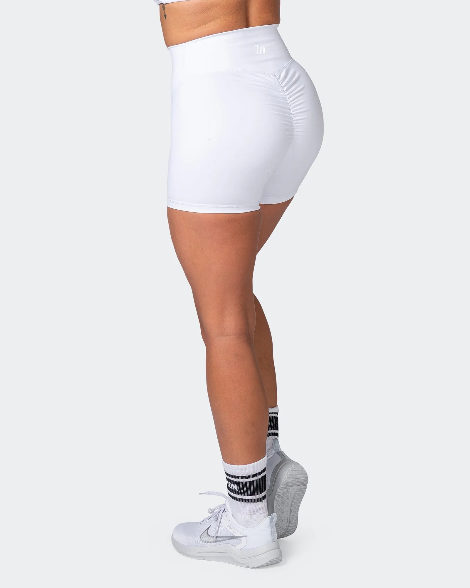 Signature Scrunch Midway Shorts - White
