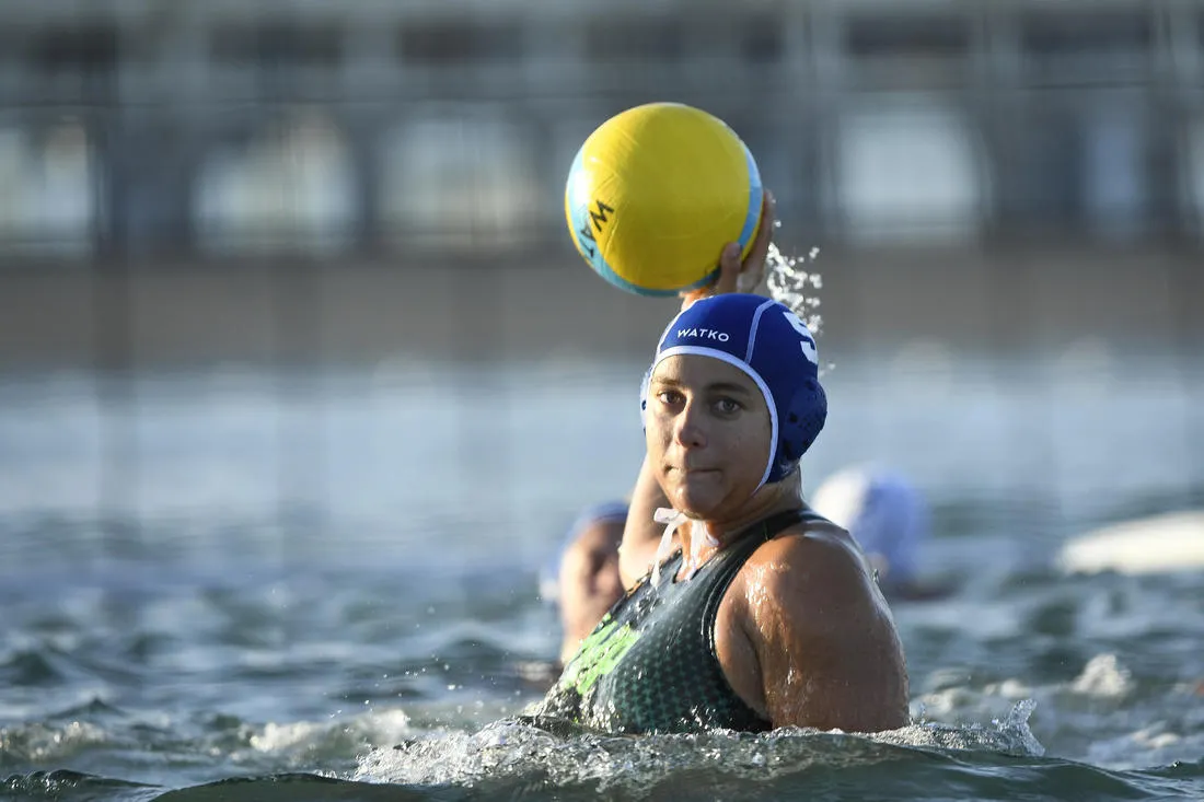 WATER POLO BALL WP500 OFFICIAL SIZE 4 - YELLOW/BLUE