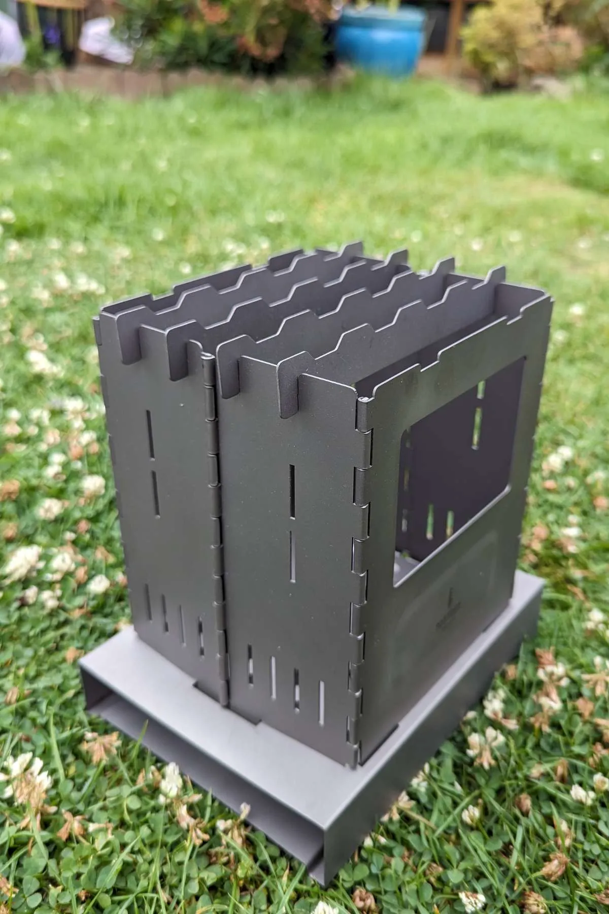 Wild Roots Portable Folding Titanium Wood Burning Stove