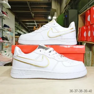 Women's Sneakers